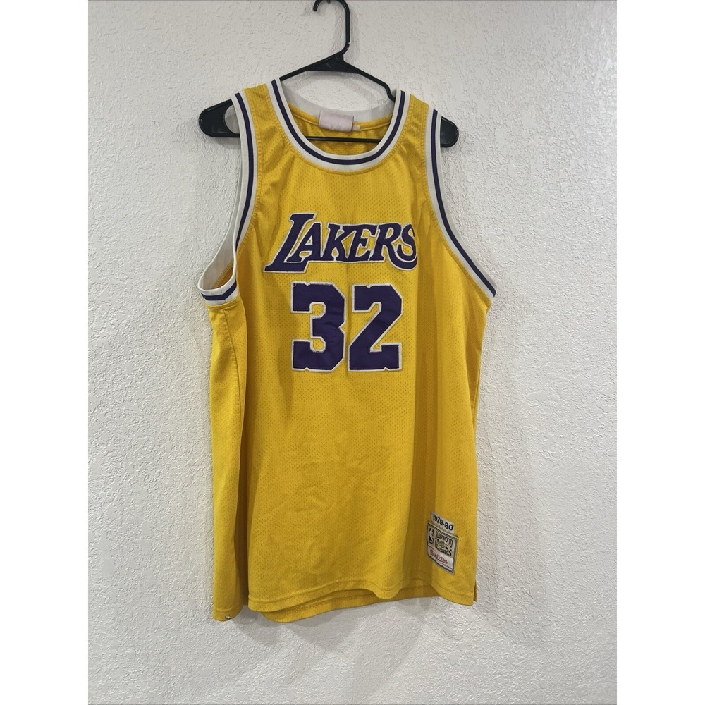 Johnson Lakers #32 1979-80 NBA Authentic Jersey | Size XL